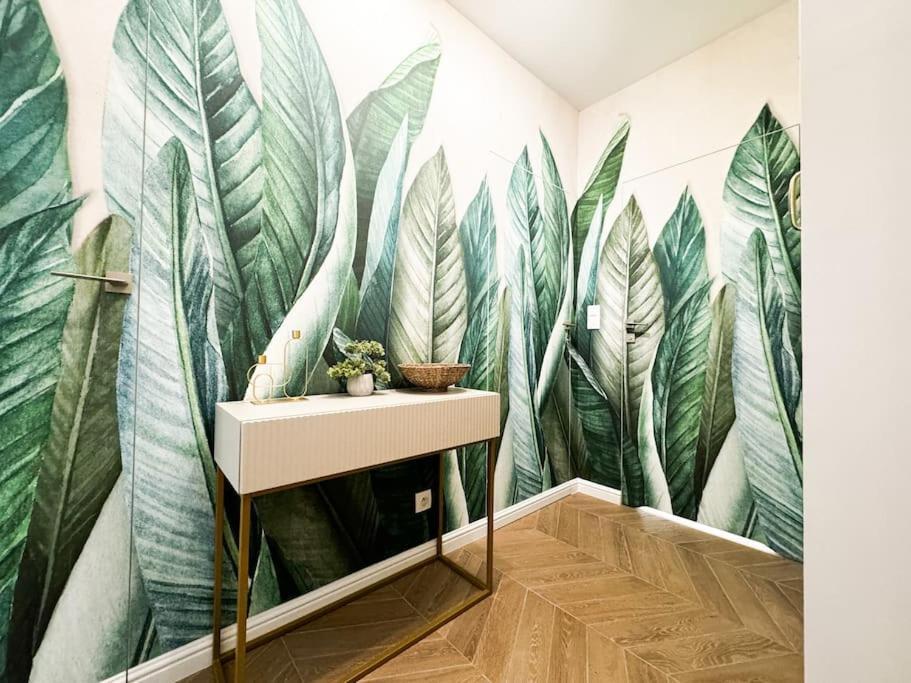 Balcony & Parking, Modern Elegant Apartment! Near Tram Wrocław Zewnętrze zdjęcie