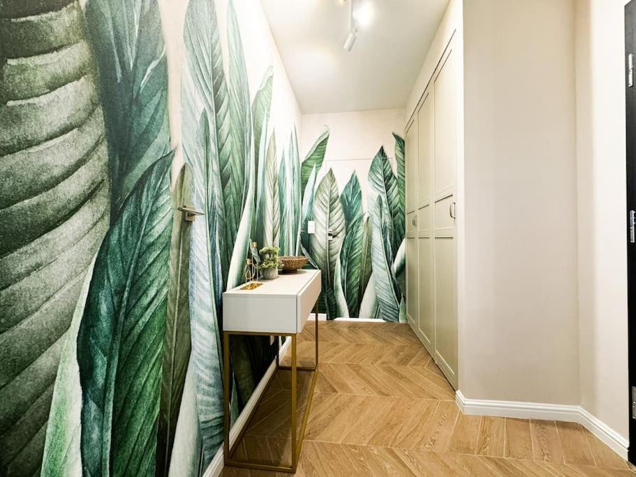 Balcony & Parking, Modern Elegant Apartment! Near Tram Wrocław Zewnętrze zdjęcie