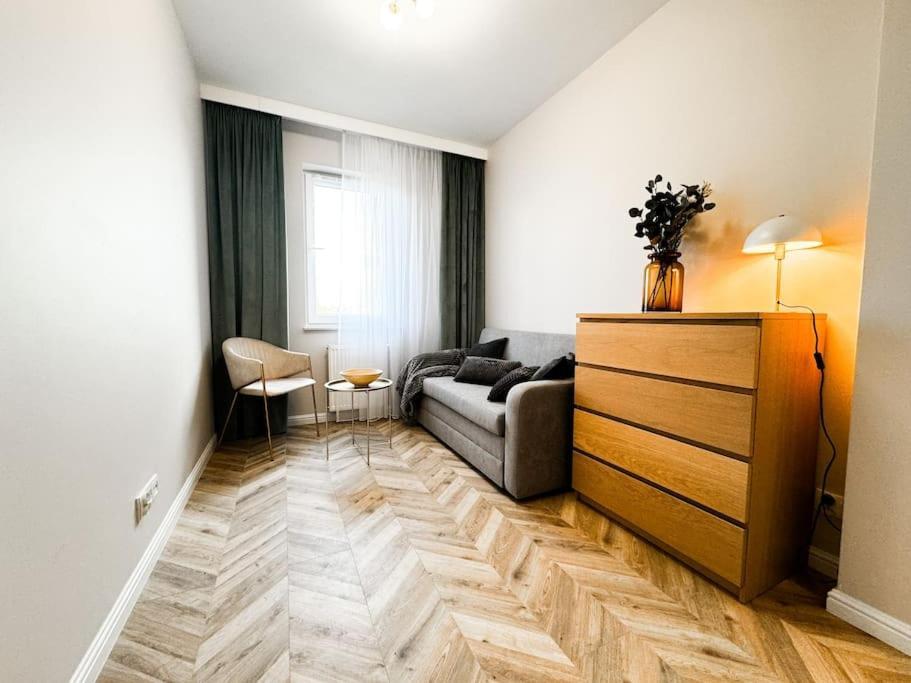 Balcony & Parking, Modern Elegant Apartment! Near Tram Wrocław Zewnętrze zdjęcie